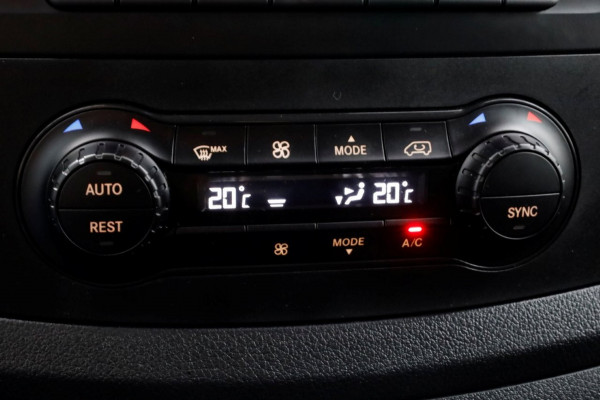 Mercedes-Benz Vito 114 CDI Lang 9G Automaat LED/Inrichting/Navi/Camera 04-2022