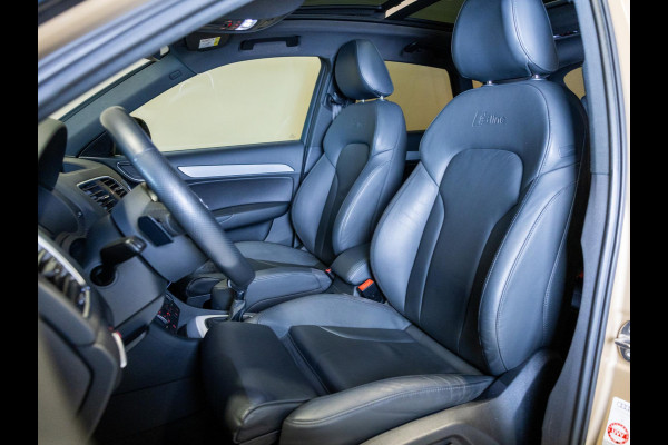 Audi Q3 2.0 TFSI quattro Sport 3x S-Line Edition / 220pk / Trekhaak / Panorama dak / Nappaleder / Bose / Elektrische stoelverstelling /
