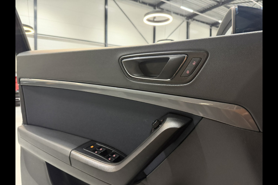 Seat Ateca 1.0 EcoTSI Style Edition|Lava Blue|Dealer Onderhouden|AllSeason|Virtual Cockpit|LED|Navi|CarPlay|Cruise|PDC|Rijklaar