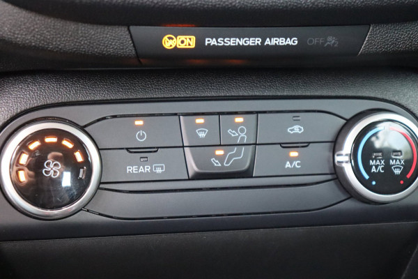 Ford Fiesta 1.1 Trend org. NL-auto navi cruise pdc