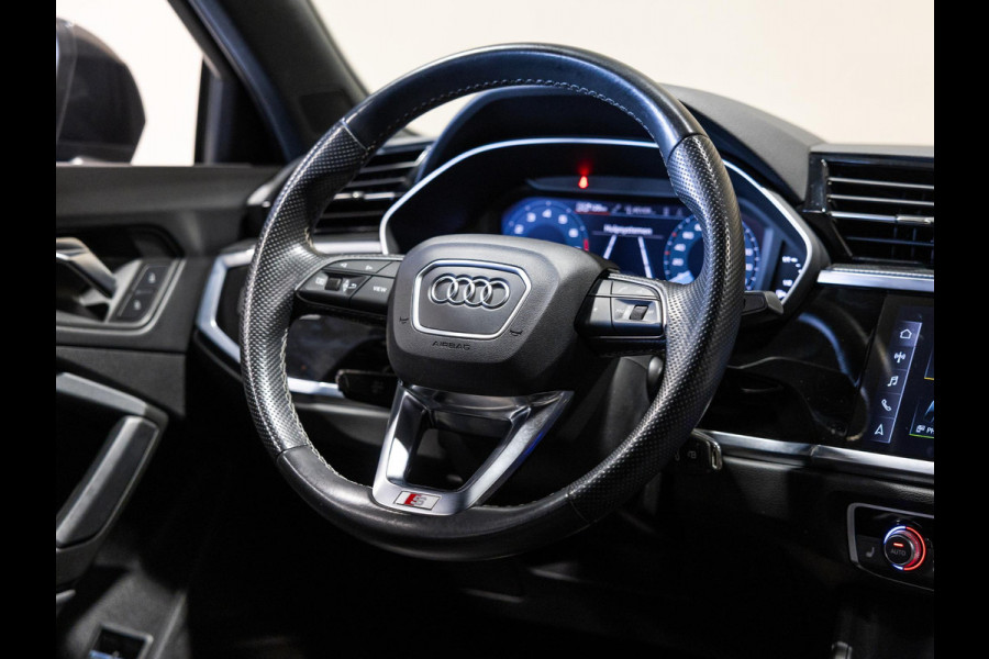 Audi Q3 Sportback 45 TFSI e 2x S-Line Edition / 245pk / Leder / Stoelverwarming /