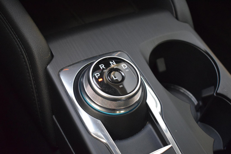 Ford Kuga 2.5 PHEV Titanium X B&O Audio |  AGR-stoelen | Winterpakket | Adaptive Cruise Control | Navigatie | Camera |