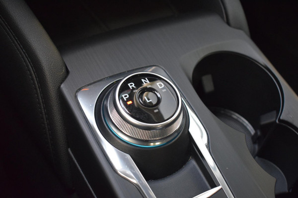 Ford Kuga 2.5 PHEV Titanium X B&O Audio |  AGR-stoelen | Winterpakket | Adaptive Cruise Control | Navigatie | Camera |