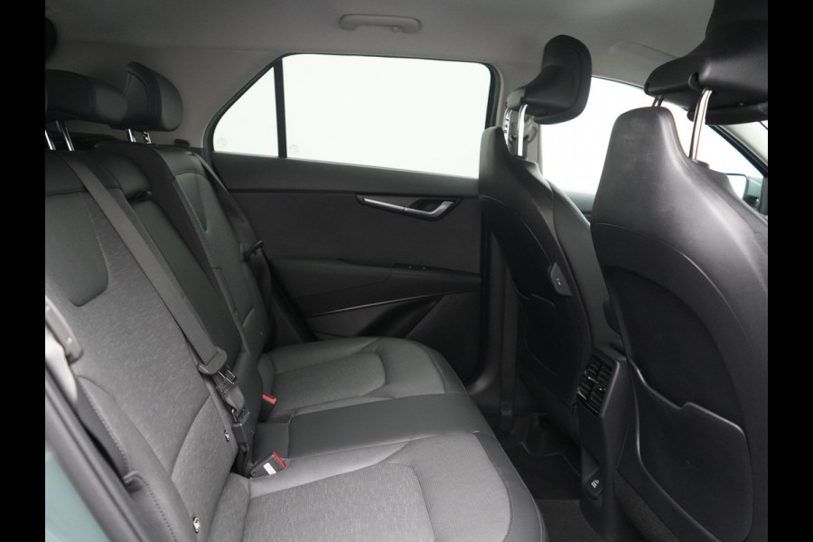 Kia Niro 1.6 GDi ExecutiveLine PHEV 182pk Dealer O.H | Adaptive Cruise | Head Up | Camera | Harman / Kardon | Lederen Sportstoelen Memory & Ventilatie | BLIS | Keyless | Apple Carplay | Pilot Assist | Navigatie | Virtual | DAB | 18"L.M | Plug In Hybrid |