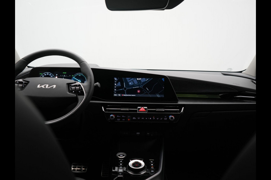 Kia Niro 1.6 GDi ExecutiveLine PHEV 182pk Dealer O.H | Adaptive Cruise | Head Up | Camera | Harman / Kardon | Lederen Sportstoelen Memory & Ventilatie | BLIS | Keyless | Apple Carplay | Pilot Assist | Navigatie | Virtual | DAB | 18"L.M | Plug In Hybrid |
