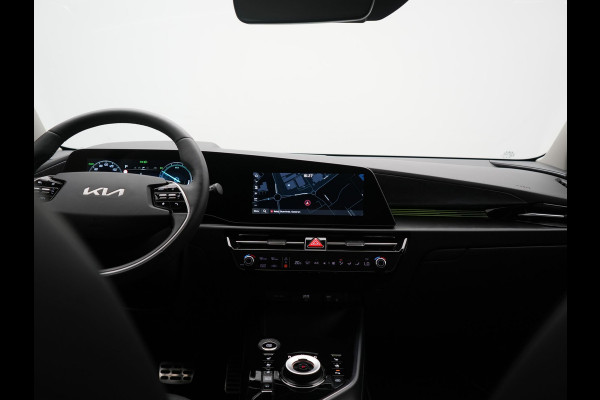 Kia Niro 1.6 GDi ExecutiveLine PHEV 182pk Dealer O.H | Adaptive Cruise | Head Up | Camera | Harman / Kardon | Lederen Sportstoelen Memory & Ventilatie | BLIS | Keyless | Apple Carplay | Pilot Assist | Navigatie | Virtual | DAB | 18"L.M | Plug In Hybrid |