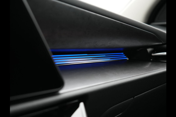 Kia Niro 1.6 GDi ExecutiveLine PHEV 182pk Dealer O.H | Adaptive Cruise | Head Up | Camera | Harman / Kardon | Lederen Sportstoelen Memory & Ventilatie | BLIS | Keyless | Apple Carplay | Pilot Assist | Navigatie | Virtual | DAB | 18"L.M | Plug In Hybrid |