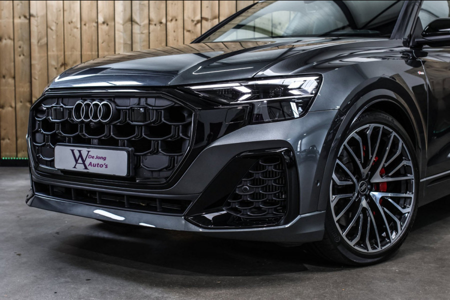 Audi Q8 60 TFSI e Quattro Competition *Pano*RS-Stoelen*B&O*4-Wiel besturing*360 Camera*