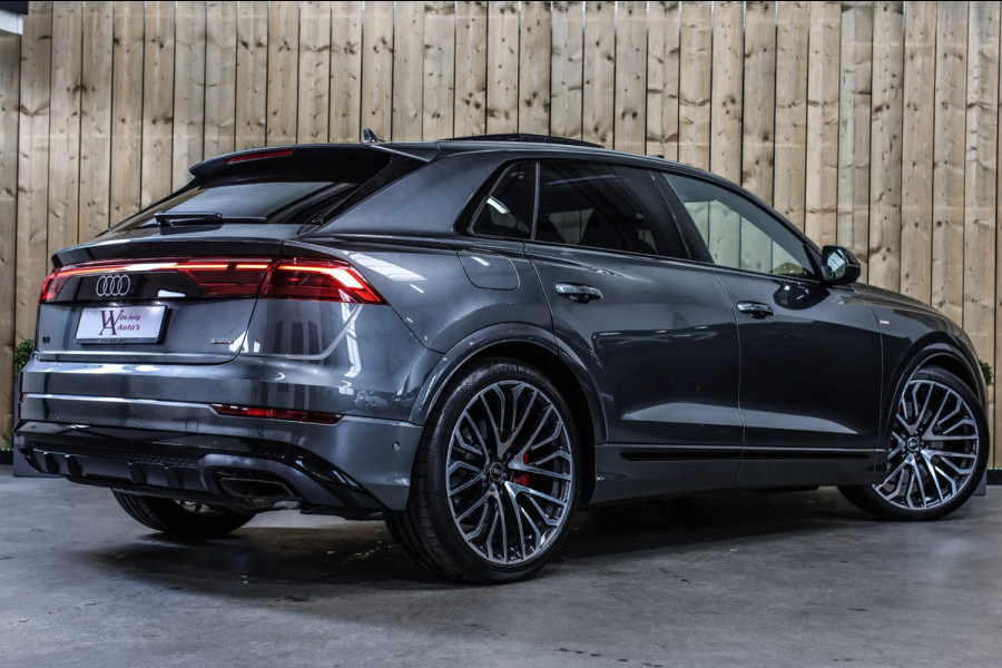 Audi Q8 60 TFSI e Quattro Competition *Pano*RS-Stoelen*B&O*4-Wiel besturing*360 Camera*