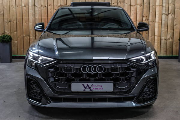 Audi Q8 60 TFSI e Quattro Competition *Pano*RS-Stoelen*B&O*4-Wiel besturing*360 Camera*