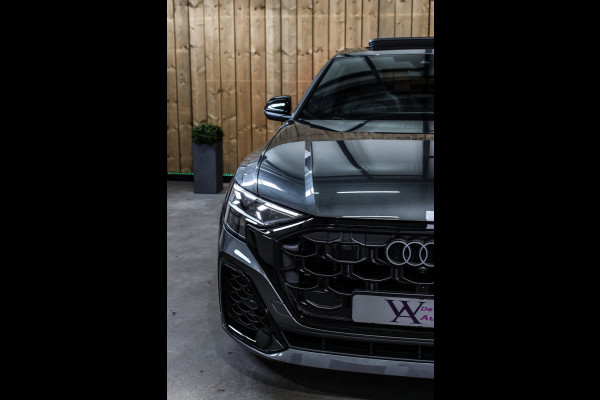 Audi Q8 60 TFSI e Quattro Competition *Pano*RS-Stoelen*B&O*4-Wiel besturing*360 Camera*