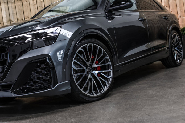Audi Q8 60 TFSI e Quattro Competition *Pano*RS-Stoelen*B&O*4-Wiel besturing*360 Camera*