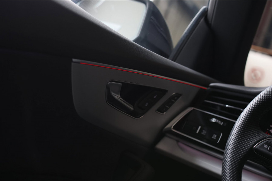 Audi Q8 60 TFSI e Quattro Competition *Pano*RS-Stoelen*B&O*4-Wiel besturing*360 Camera*