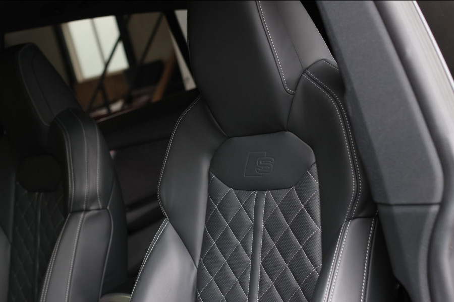 Audi Q8 60 TFSI e Quattro Competition *Pano*RS-Stoelen*B&O*4-Wiel besturing*360 Camera*