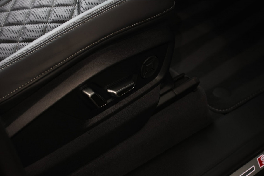 Audi Q8 60 TFSI e Quattro Competition *Pano*RS-Stoelen*B&O*4-Wiel besturing*360 Camera*