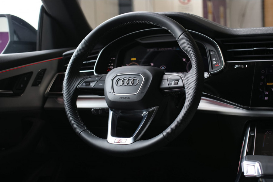 Audi Q8 60 TFSI e Quattro Competition *Pano*RS-Stoelen*B&O*4-Wiel besturing*360 Camera*