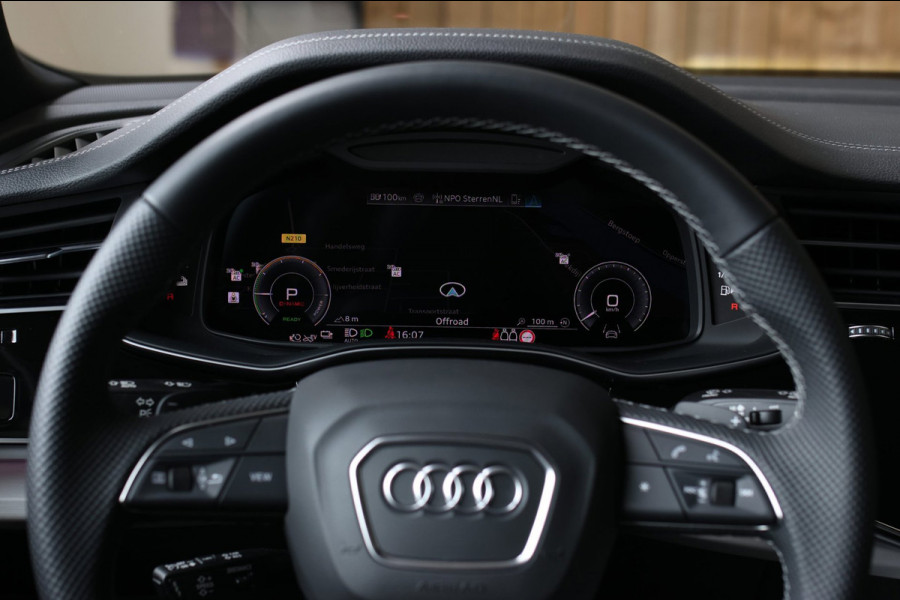 Audi Q8 60 TFSI e Quattro Competition *Pano*RS-Stoelen*B&O*4-Wiel besturing*360 Camera*