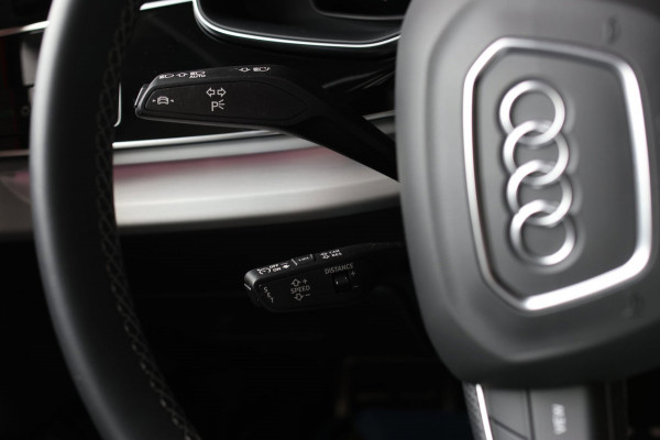 Audi Q8 60 TFSI e Quattro Competition *Pano*RS-Stoelen*B&O*4-Wiel besturing*360 Camera*