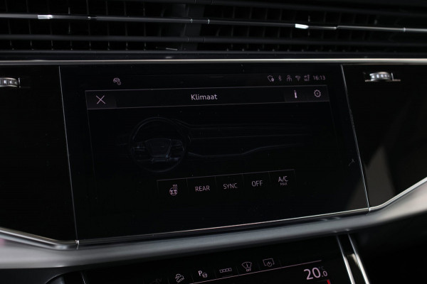 Audi Q8 60 TFSI e Quattro Competition *Pano*RS-Stoelen*B&O*4-Wiel besturing*360 Camera*