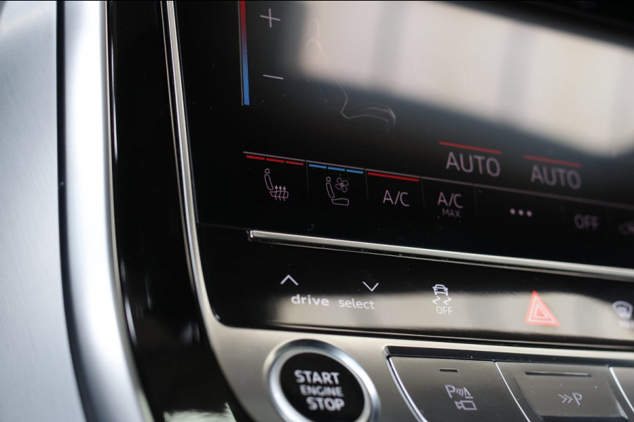 Audi Q8 60 TFSI e Quattro Competition *Pano*RS-Stoelen*B&O*4-Wiel besturing*360 Camera*