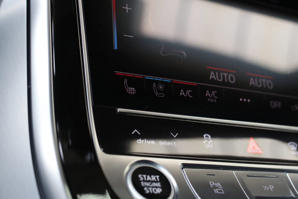 Audi Q8 60 TFSI e Quattro Competition *Pano*RS-Stoelen*B&O*4-Wiel besturing*360 Camera*