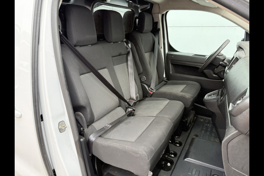 Toyota PROACE Electric 75kWh 136PK L2 Elektrisch 93.3% (SOH) 330km WLTP Snelladen Cruise Control Climate Control Carplay Navigatie 360° Camera Snelladen