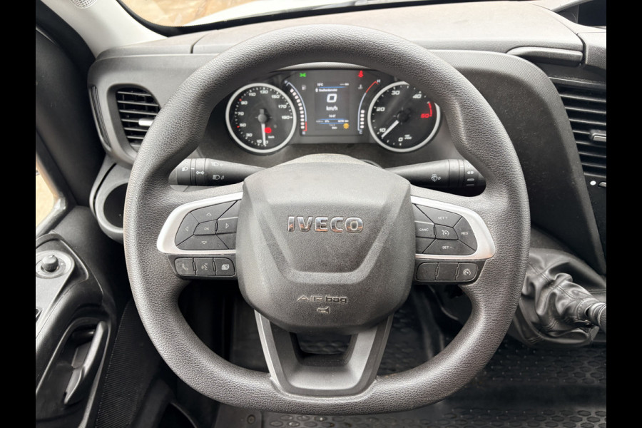 Iveco Daily 35C16 3.0 160PK Laadklep Zijdeur Camera Climate Control Bluetooth Bakwagen Meubelbak Koffer