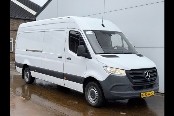 Mercedes-Benz Sprinter 315 1.9 CDI Automaat L3H2 Climate Control Adaptieve Cruise Carplay Trekhaak 2.8t Camera Stoelverwarming Parkeersensoren voor achter