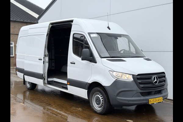 Mercedes-Benz Sprinter 315 1.9 CDI Automaat L3H2 Climate Control Adaptieve Cruise Carplay Trekhaak 2.8t Camera Stoelverwarming Parkeersensoren voor achter