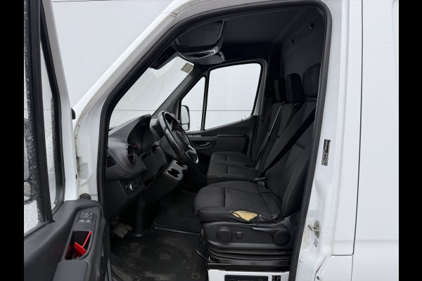Mercedes-Benz Sprinter 315 1.9 CDI Automaat L3H2 Climate Control Adaptieve Cruise Carplay Trekhaak 2.8t Camera Stoelverwarming Parkeersensoren voor achter