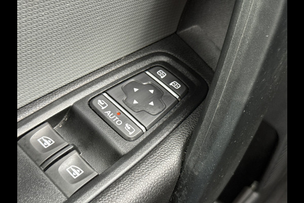 Renault Kangoo E-Tech 45kWh 122PK L1 300km WLTP *MARGE* Climate Control Camera Bluetooth Parkeersensoren Achter
