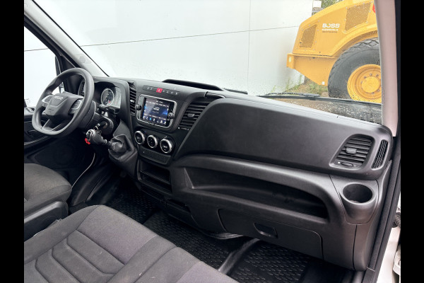 Iveco Daily 35C16 3.0 160PK Laadklep Zijdeur Camera Climate Control Bluetooth Bakwagen Meubelbak Koffer