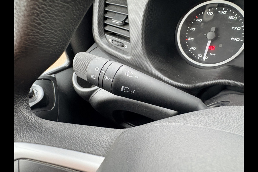 Iveco Daily 35C16 3.0 160PK Laadklep Zijdeur Camera Climate Control Bluetooth Bakwagen Meubelbak Koffer