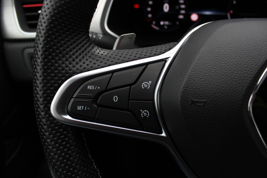 Renault Captur 1.3 mild hybrid 160 R.S. Line / Trekhaak / Camera / CarPlay / Keyless / 18'' / Half leder / DAB / Cruise Control