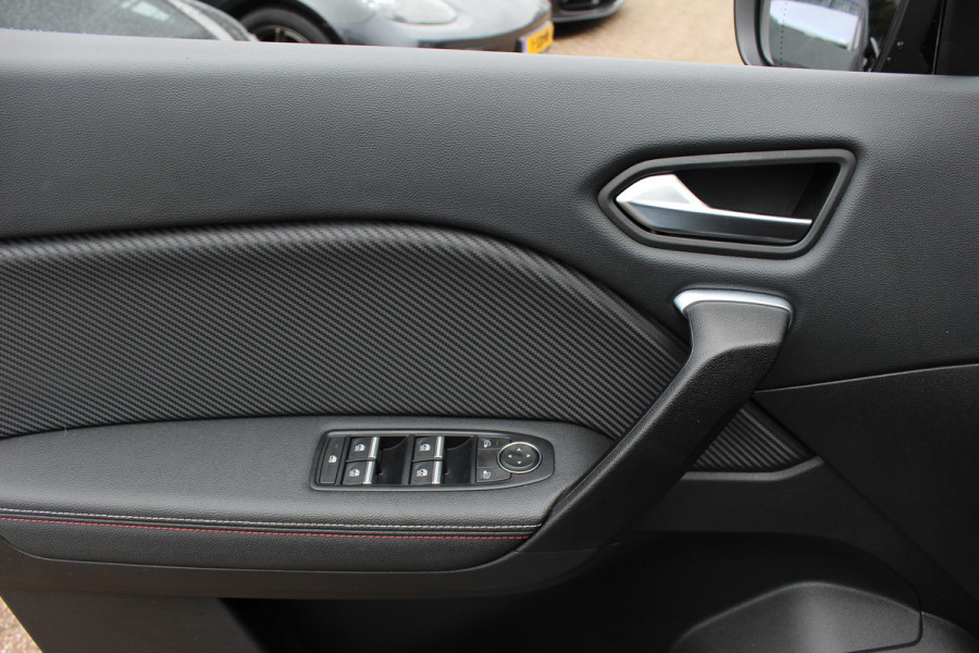 Renault Captur 1.3 mild hybrid 160 R.S. Line / Trekhaak / Camera / CarPlay / Keyless / 18'' / Half leder / DAB / Cruise Control