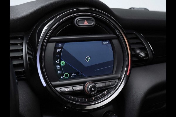 MINI Cabrio 1.5 Cooper Chili Sport (CABRIO,NAVI,CAMERA,STOELVERWARMING,XENON,CLIMATE,CRUISE,BLACK EDTION,SPORTSTOELEN,LM VELGEN)
