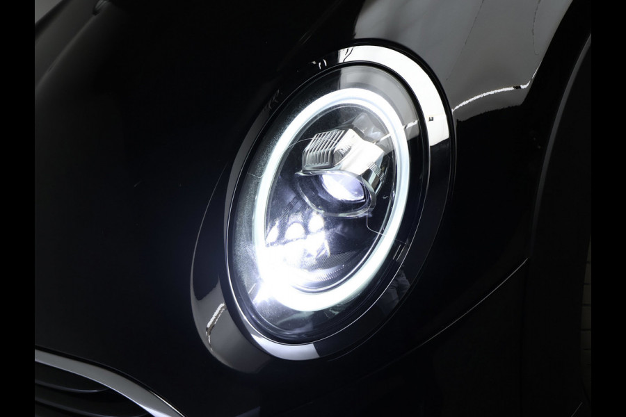 MINI Cabrio 1.5 Cooper Chili Sport (CABRIO,NAVI,CAMERA,STOELVERWARMING,XENON,CLIMATE,CRUISE,BLACK EDTION,SPORTSTOELEN,LM VELGEN)