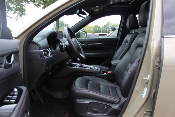 Mazda CX-5 2.0 e-SkyActiv-G M Hybrid 165 Homura / Trekhaak / Schuifdak / 360Camera / Head-up / Leder / 19'' / Bose / Keyless / Stoelventilatie+Verwarmd / Dodehoek / DAB / ACC
