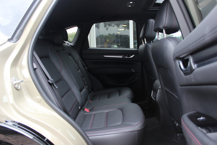Mazda CX-5 2.0 e-SkyActiv-G M Hybrid 165 Homura / Trekhaak / Schuifdak / 360Camera / Head-up / Leder / 19'' / Bose / Keyless / Stoelventilatie+Verwarmd / Dodehoek / DAB / ACC