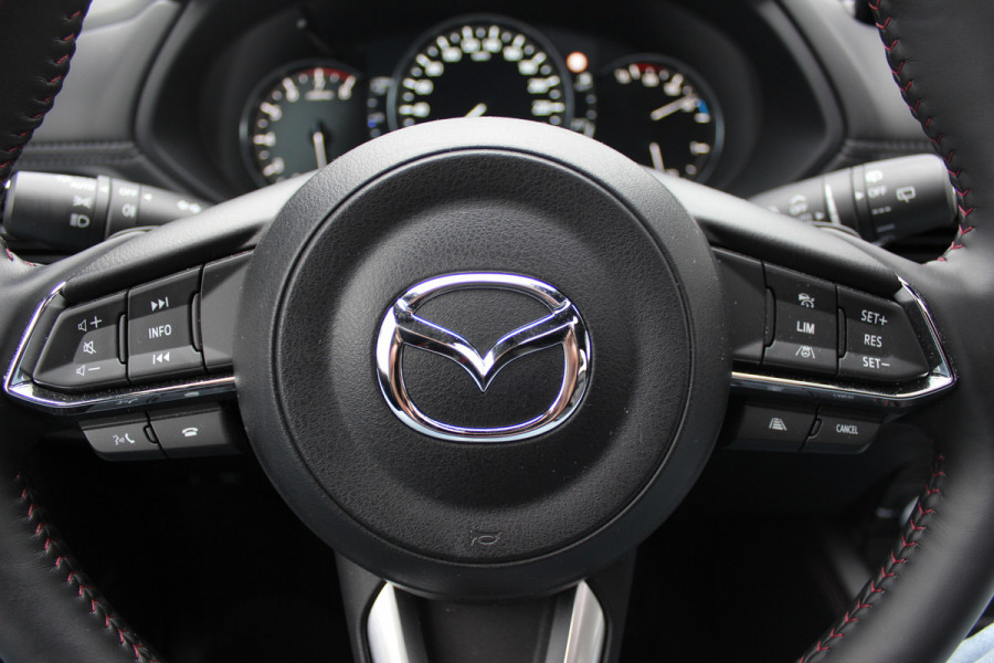 Mazda CX-5 2.0 e-SkyActiv-G M Hybrid 165 Homura / Trekhaak / Schuifdak / 360Camera / Head-up / Leder / 19'' / Bose / Keyless / Stoelventilatie+Verwarmd / Dodehoek / DAB / ACC