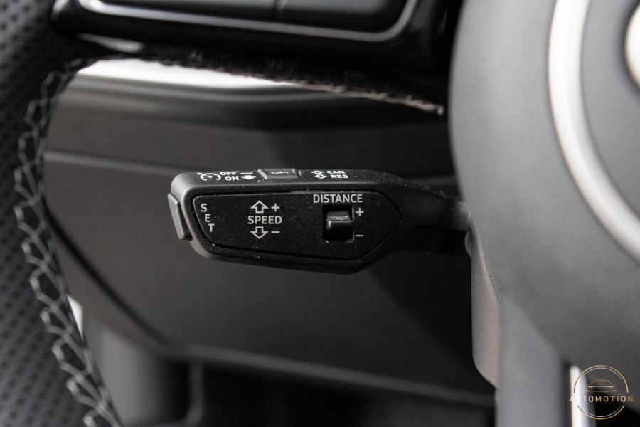 Audi A3 Sportback 45 TFSIe S line Competition PANO MAXTON MATRIX CAMERA KEYLESS