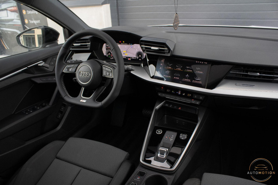Audi A3 Sportback 45 TFSIe S line Competition PANO MAXTON MATRIX CAMERA KEYLESS