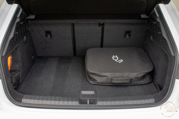 Audi A3 Sportback 45 TFSIe S line Competition PANO MAXTON MATRIX CAMERA KEYLESS