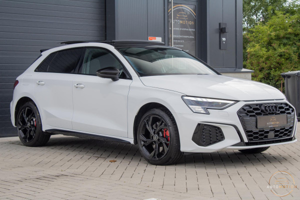 Audi A3 Sportback 45 TFSIe S line Competition PANO MAXTON MATRIX CAMERA KEYLESS
