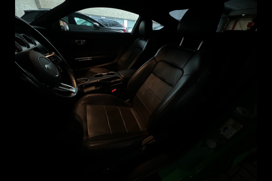 Ford Mustang Fastback 5.0 V8 GT Stoelverwarming |Stoelventilatie|Camera|Keyless|
