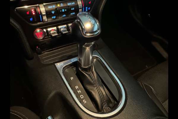 Ford Mustang Fastback 5.0 V8 GT Stoelverwarming |Stoelventilatie|Camera|Keyless|