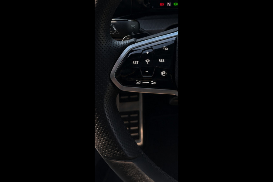 Volkswagen Golf 2.0 TSI GTI