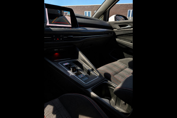 Volkswagen Golf 2.0 TSI GTI