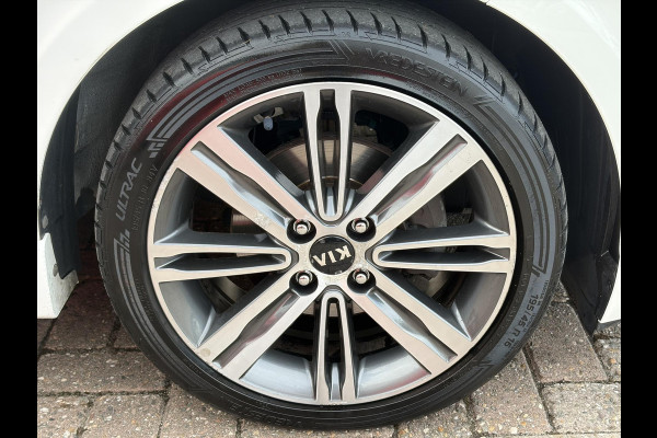 Kia Picanto 1.0 T-GDI GT-Line 102pk l Draadloze telefoonlader l Carplay l 2e Eigenaar l Keyless l Camera l Stoelverw-Stuurverw l Leder l Navi l Airco l Cruise l Lm velgen l Pdc l N.A.P l Net beurt gehad l Apk tot 09-2027