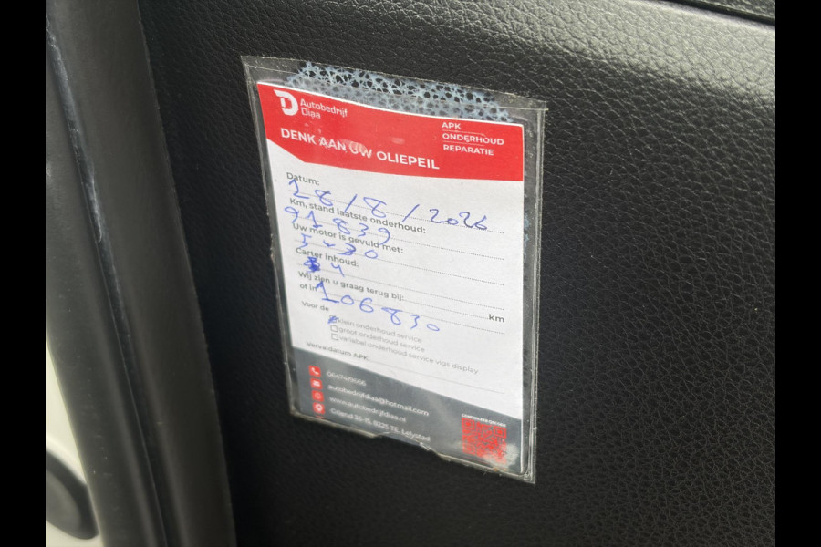 Kia Picanto 1.0 T-GDI GT-Line 102pk l Draadloze telefoonlader l Carplay l 2e Eigenaar l Keyless l Camera l Stoelverw-Stuurverw l Leder l Navi l Airco l Cruise l Lm velgen l Pdc l N.A.P l Net beurt gehad l Apk tot 09-2027
